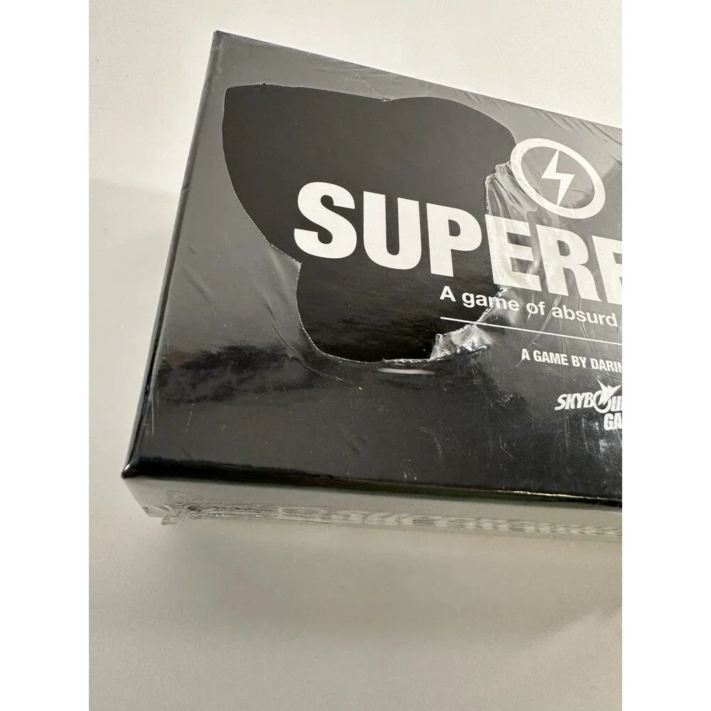 Superfight 500 Card Core Deck - A Game of Absurd Arguments *NEW & SEALED*